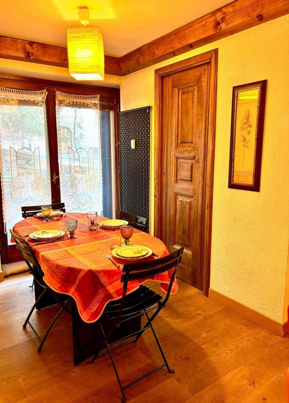 库马约尔Caldo Rifugio Con Giardino In Pieno Centro公寓 外观 照片